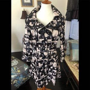 Nic and Mo  black and cream coat. Size L